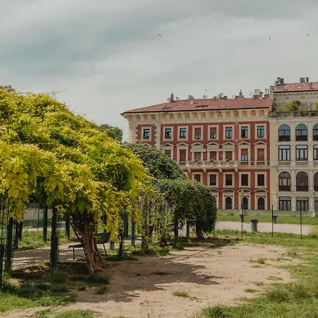 Rofesi Διαμέρισμα