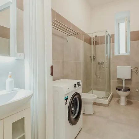 Rofesi Apartment *