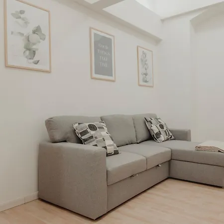 Rofesi Apartment